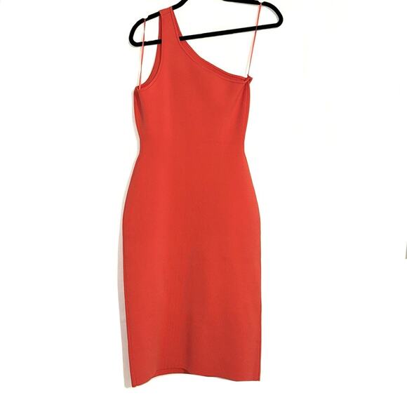 NWT ALC Colby One Shoulder Midi Dress in Rouge MEDIUM - Picture 4 of 9